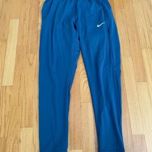 Nike jogging.pants men medium or 32/30
